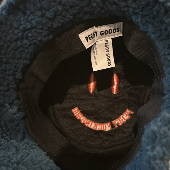Peggy Gou PFG Faux Fur Bucket Hat Blue - Picture 4 of 5